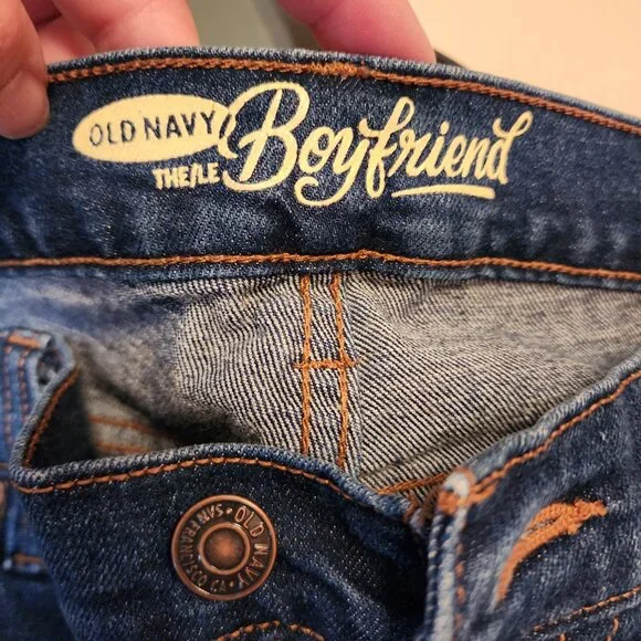 Old Navy Boyfriend Jeans, Size 8 - Picture 7 of 7